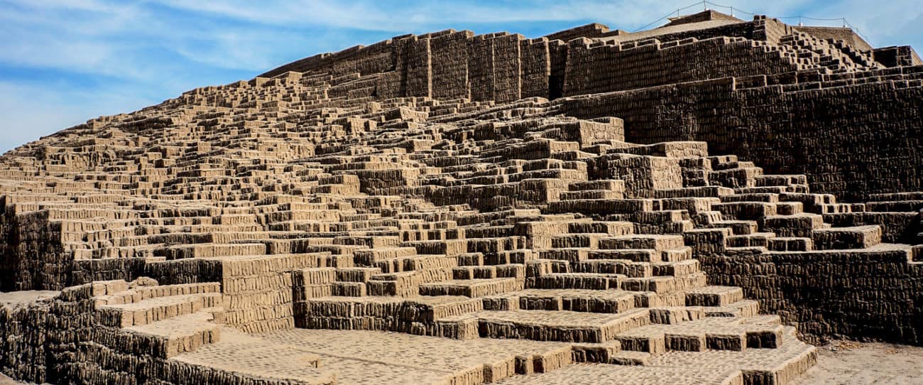 2 Days in Lima - Discover The Huaca Pucllana Pyramid